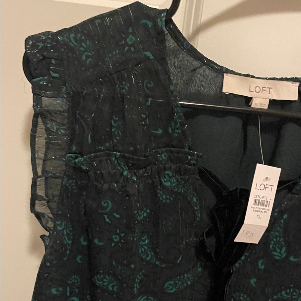 LOFT Dark Green Patterned Blouse - Picture 2 of 4
